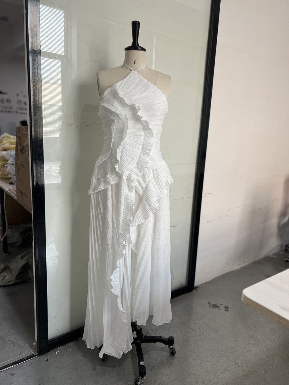 Summer Women's New Fashion Elegant Socialite Ruffled Pleated Halter Neck Strap Dress Long Dress for Women